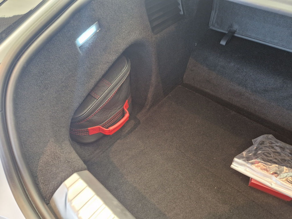 Ferrari 12Cilindri Luggage Roadster bag Baggage Case Boot Trunk 1PC Models without Sound System