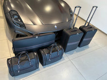 Carica l&#39;immagine nel visualizzatore di Gallery, Maserati GranTurismo Luggage Baggage Roadster bag Set 5pcs Models from 2023 onwards