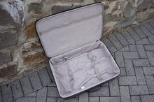 Carica l&#39;immagine nel visualizzatore di Gallery, Porsche Cayman 987C Front trunk Roadster bag Luggage Baggage Case Set