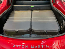 Carica l&#39;immagine nel visualizzatore di Gallery, Aston Martin Vantage Coupe Luggage Baggage Case Set 2018+ Models