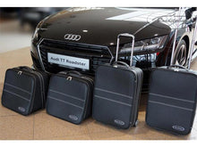 Laden Sie das Bild in den Galerie-Viewer, Audi TT bags