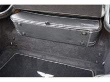 画像をギャラリービューアに読み込む, Aston Martin Vantage V8 Luggage Baggage Case Set 4pcs