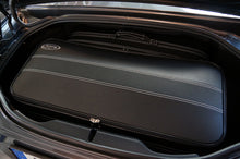 Charger l&#39;image dans la galerie, Fiat 124 Spider with Silver seam Roadster bag Luggage Case Set