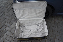 Load image into Gallery viewer, Fiat 500 Convertible Roadster bag Luggage Baggage Case Set