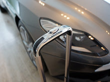 Carregar imagem no visualizador da galeria, Aston Martin DB11 Coupe Luggage Baggage Set 5pcs