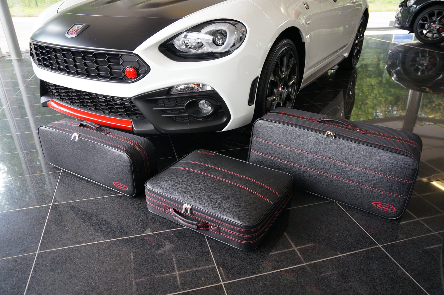 Fiat 124 Spider with Red stitching Roadster bag Luggage Baggage Case Set