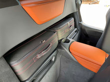 Charger l&#39;image dans la galerie, BMW i8 Convertible Cabriolet Roadster bag Suitcase Set